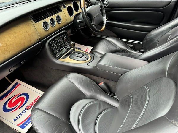 Used Jaguar XK8 2002 for sale - 74878047: Photo 8