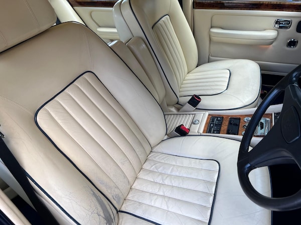 Used Bentley Mulsanne 1991 for sale - 68652878: Photo 14