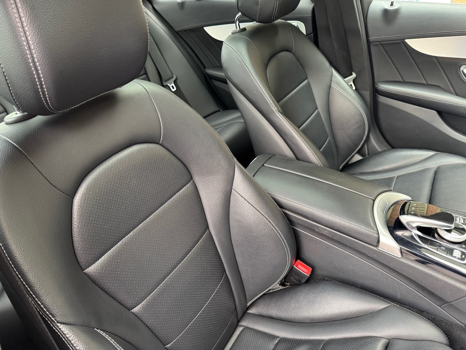 Used Mercedes-Benz C Class 2015 for sale - 77638819: Photo 14