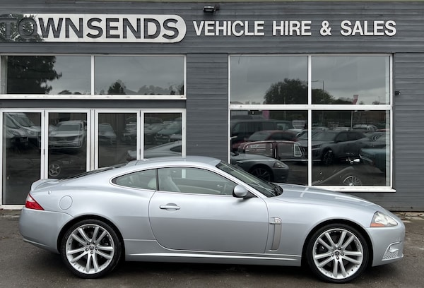 Used Jaguar XKR 2007 for sale - 72342089: Photo 2