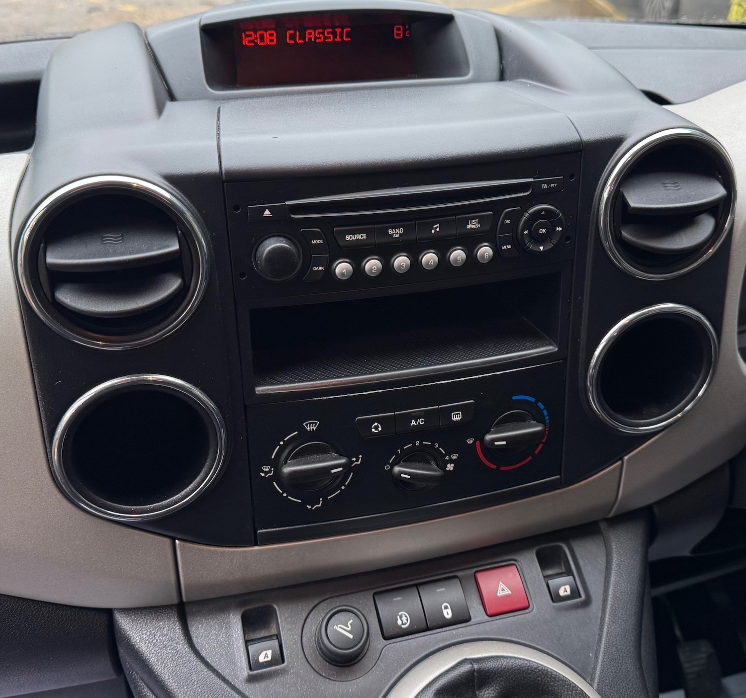 Used Peugeot Partner Tepee 2012 for sale - 76748456: Photo 10