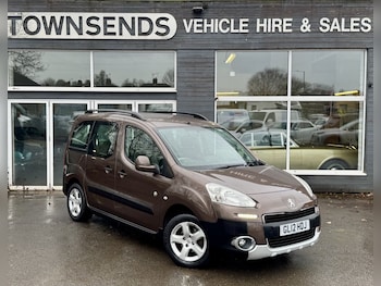 2012 (12) - Outdoor 1.6 HDi 112 5-Door