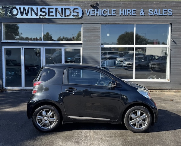 Used Toyota IQ 2010 for sale - 76026877: Photo 2