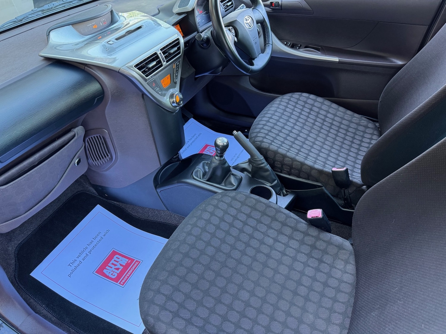 Used Toyota IQ 2010 for sale - 76026877: Photo 8