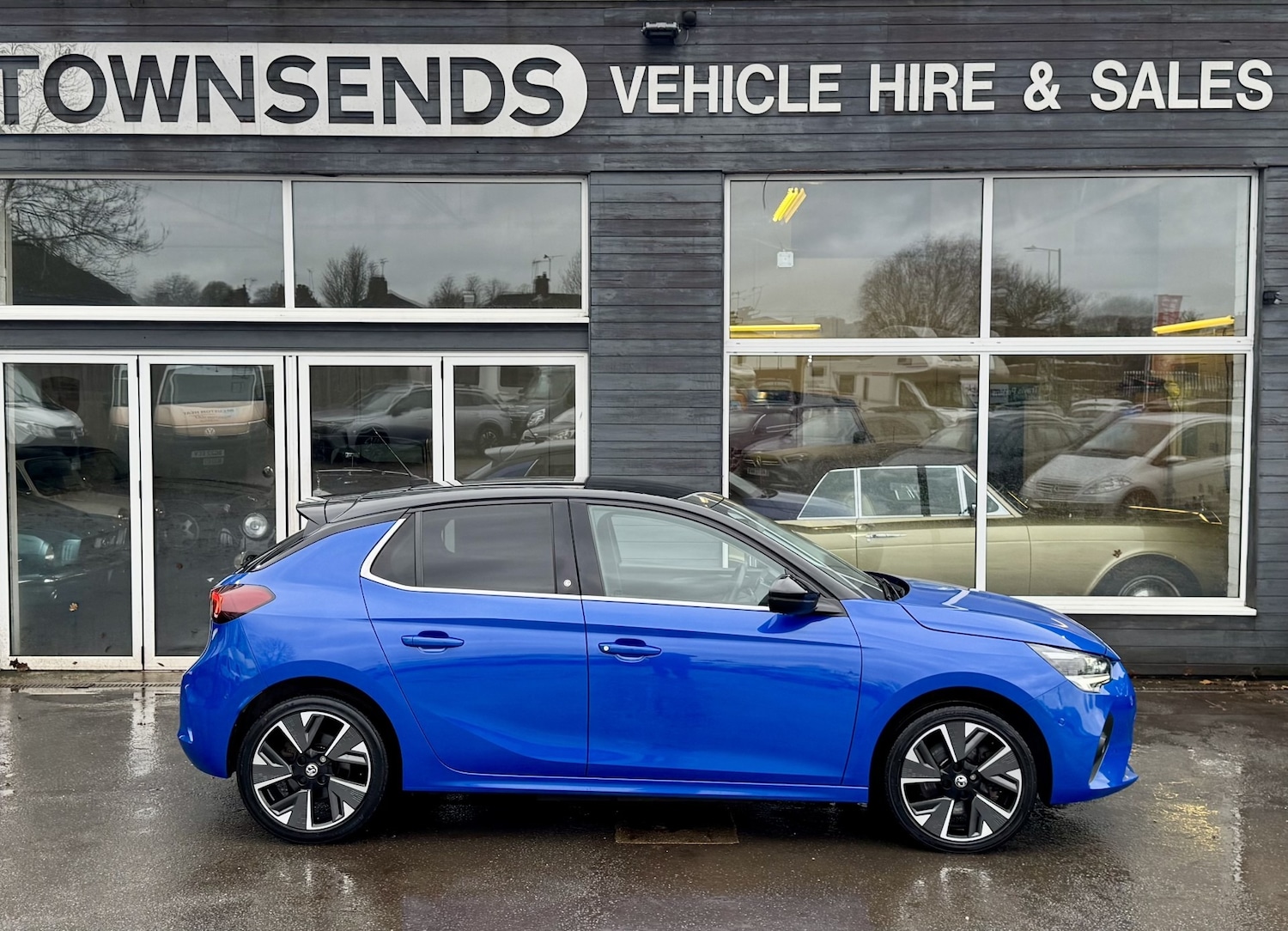 Used Vauxhall Corsa 2021 for sale - 76877658: Photo 2