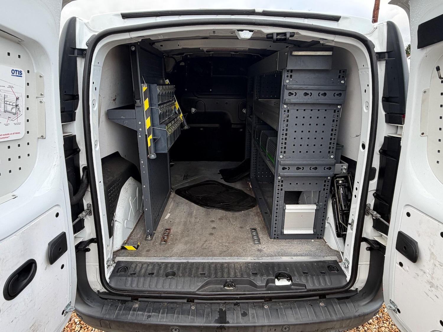 Used Renault Kangoo 2019 for sale - 76689767: Photo 16