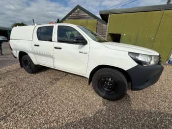 Used Toyota Hilux 2020 for sale - 74599202: Photo