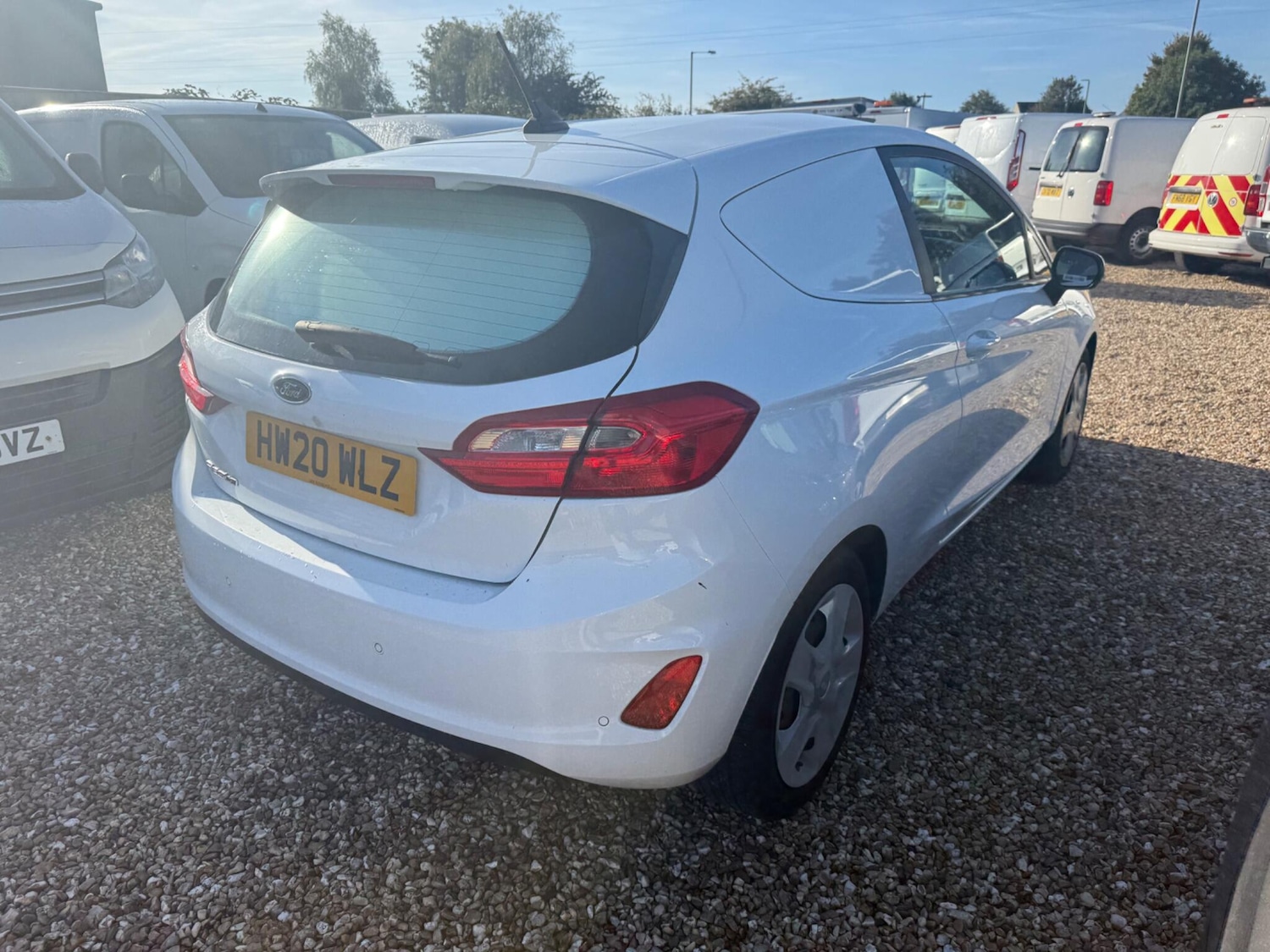 Used Ford Fiesta Van 2020 for sale - 76121815: Photo 6