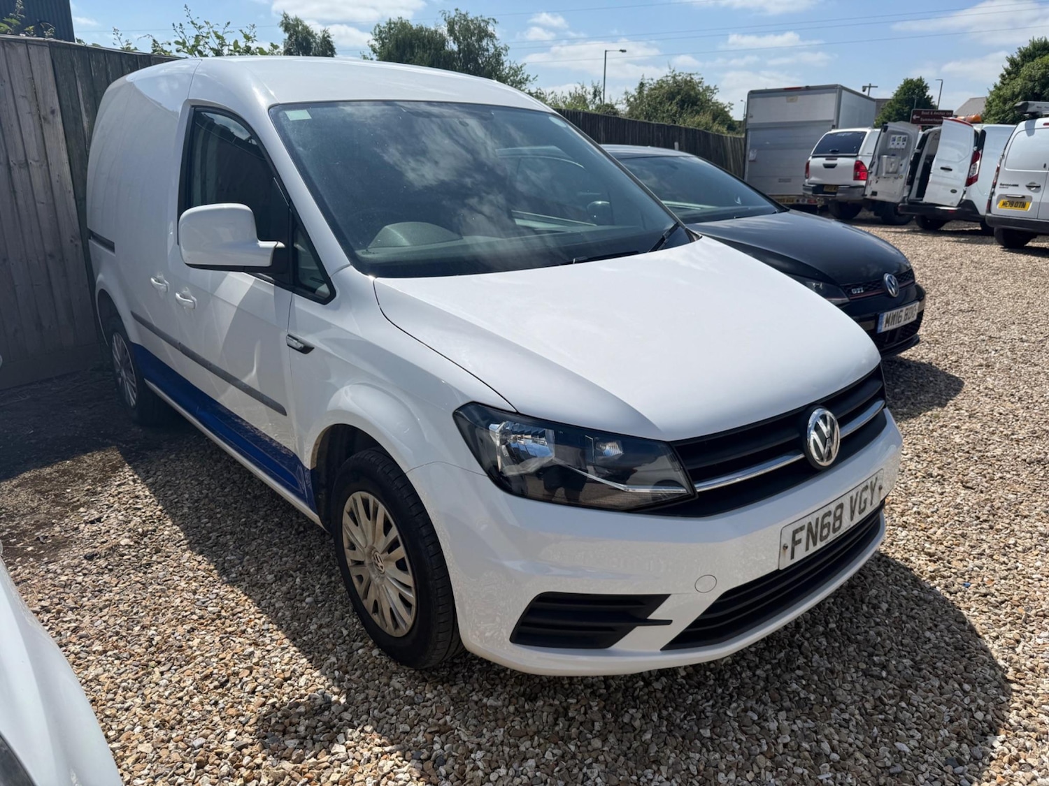 Used Volkswagen Caddy 2018 for sale - 76658249: Photo 1