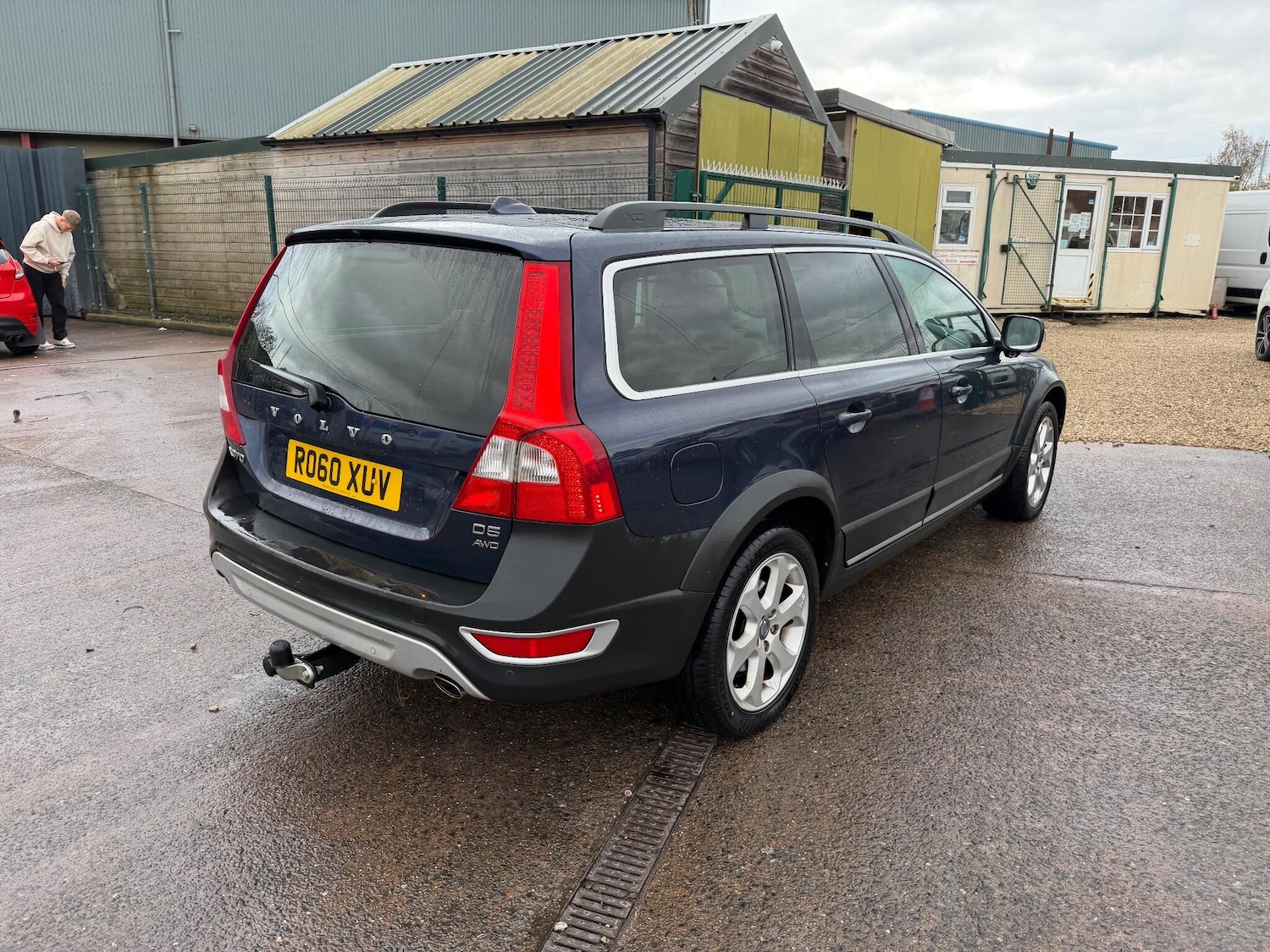 Used Volvo XC70 2010 for sale - 76689843: Photo 15