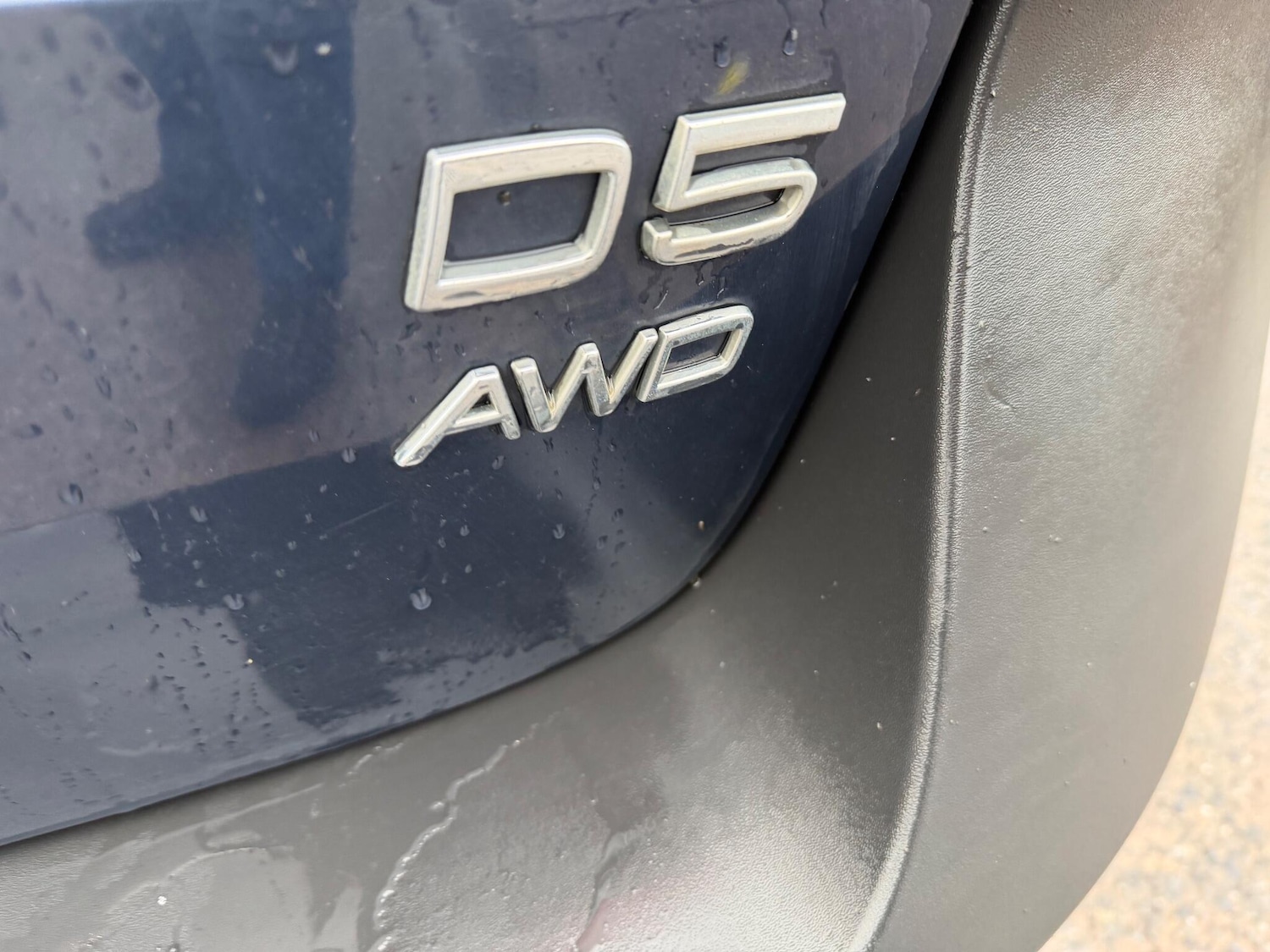 Used Volvo XC70 2010 for sale - 76689843: Photo 24