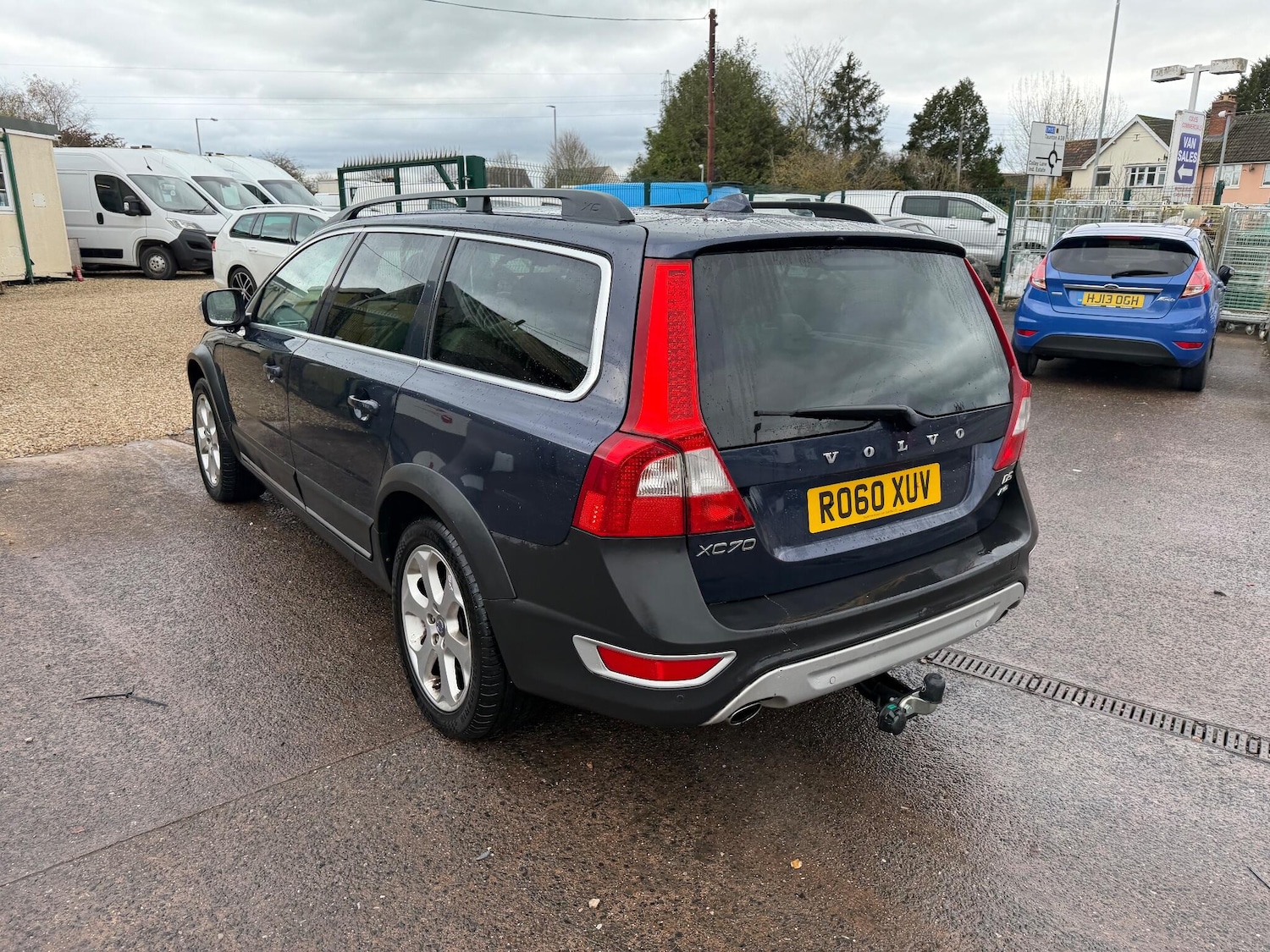 Used Volvo XC70 2010 for sale - 76689843: Photo 7