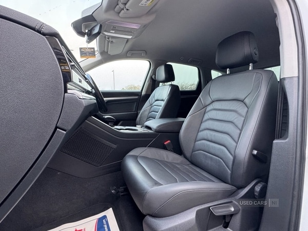 Used Volkswagen Touareg 2019 for sale - 76399535: Photo 10