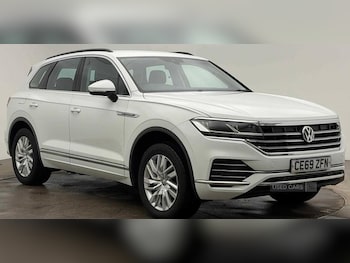Used Volkswagen Touareg 2019 for sale - 76399535: Photo