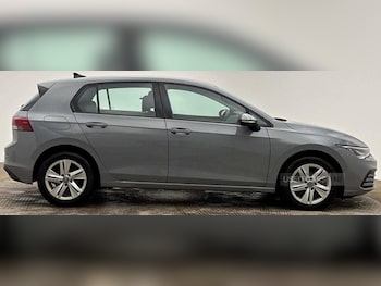 Used Volkswagen Golf 2023 for sale - 78186133: Photo