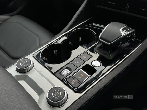 Used Volkswagen Touareg 2023 for sale - 76359535: Photo 18