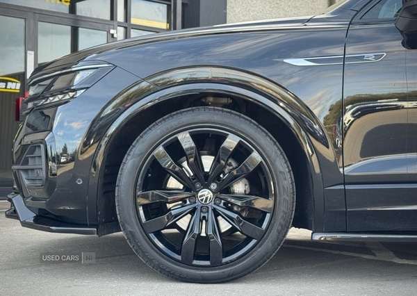 Used Volkswagen Touareg 2023 for sale - 76359535: Photo 8