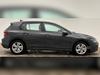 Used Volkswagen Golf 2024 for sale - 78505196: Photo