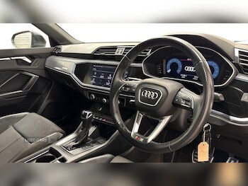 Used Audi Q3 2022 for sale - 77525426: Photo