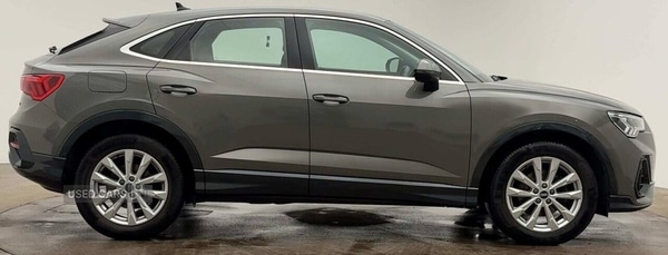 Used Audi Q3 2021 for sale - 77144933: Photo 2