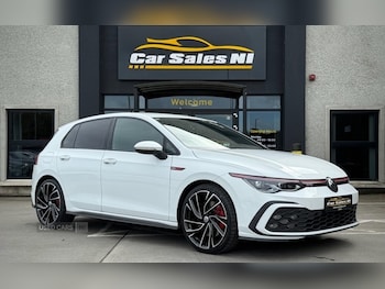 Volkswagen - Golf