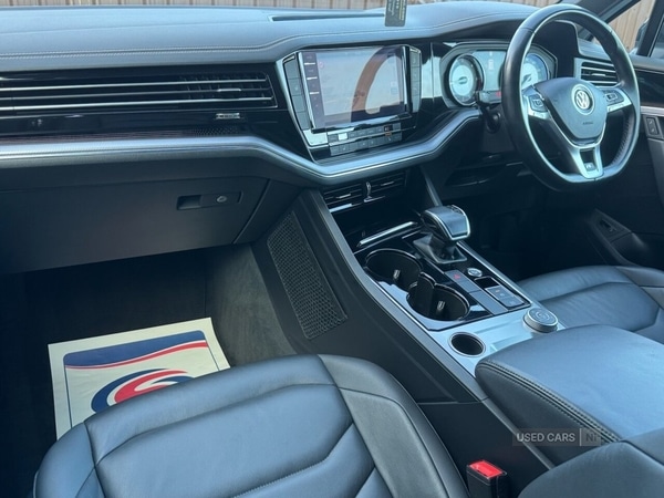 Used Volkswagen Touareg 2018 for sale - 76563031: Photo 9