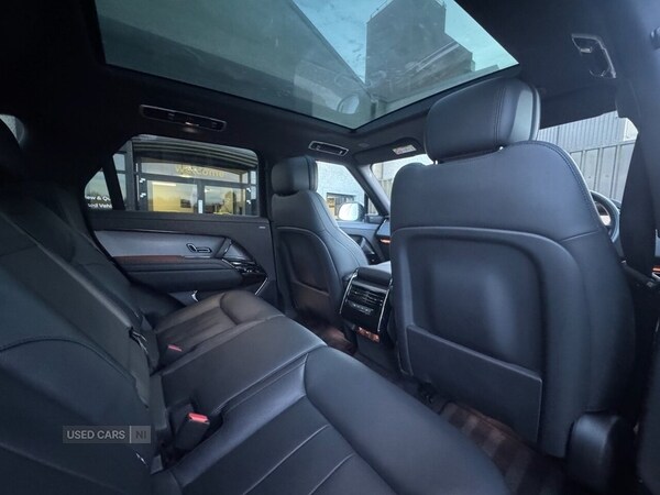 Used Land Rover Range Rover Sport 2024 for sale - 77163800: Photo 13