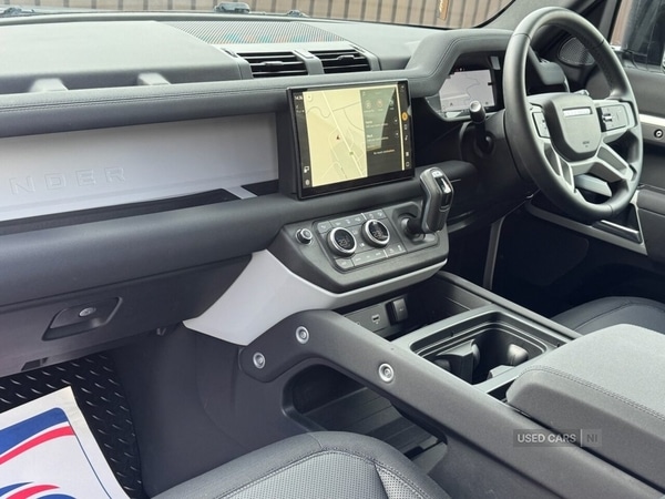 Used Land Rover Defender 2023 for sale - 76350090: Photo 17