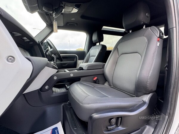 Used Land Rover Defender 2023 for sale - 76350090: Photo 18