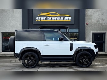 Used Land Rover Defender 2023 for sale - 76350090: Photo