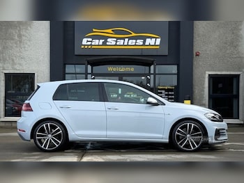 Used Volkswagen Golf 2017 for sale - 77854775: Photo