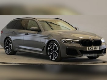 Used BMW 5 Series 2021 for sale - 75709124: Photo