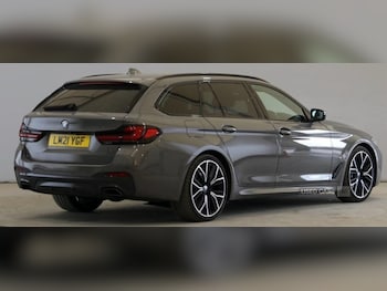 Used BMW 5 Series 2021 for sale - 75709124: Photo