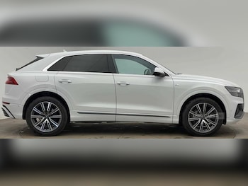 Used Audi Q8 2022 for sale - 76359618: Photo