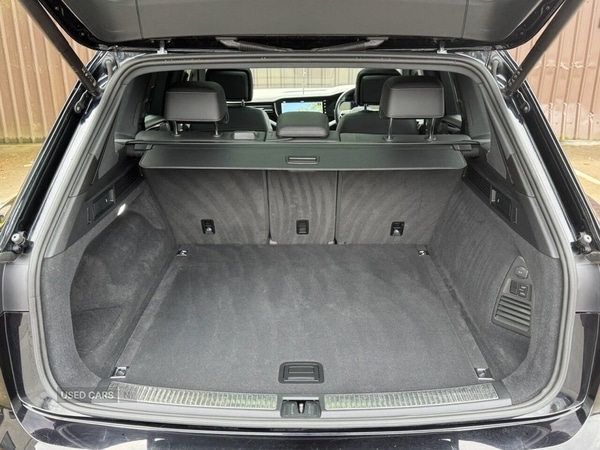 Used Volkswagen Touareg 2022 for sale - 76359624: Photo 19