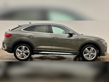 Used Audi Q3 2023 for sale - 78574583: Photo
