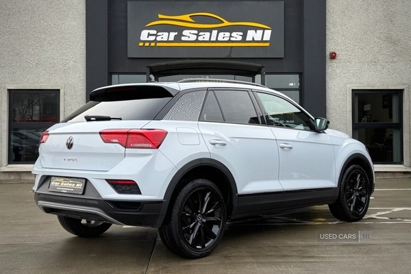 Used Volkswagen T-Roc 2022 for sale - 76936871: Photo 3