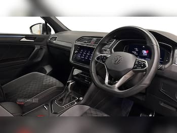 Used Volkswagen Tiguan 2023 for sale - 79591226: Photo