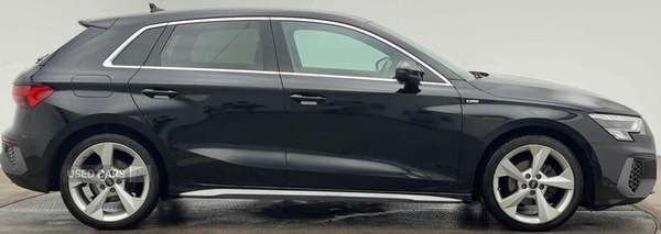 Used Audi A3 2023 for sale - 76359251: Photo 2