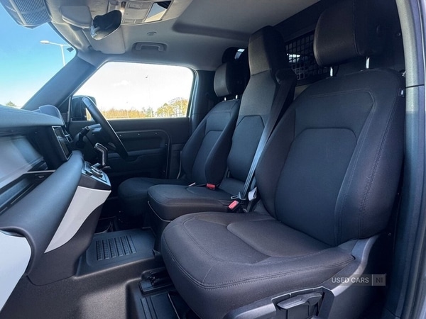 Used Land Rover Defender 2024 for sale - 77840204: Photo 11