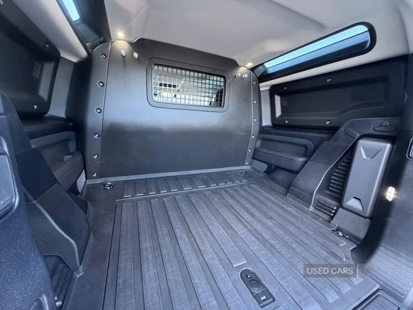 Used Land Rover Defender 2024 for sale - 77840204: Photo 20