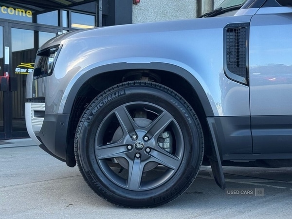 Used Land Rover Defender 2024 for sale - 77840204: Photo 8