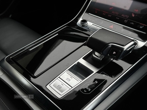 Used Audi Q8 2022 for sale - 77970928: Photo 16