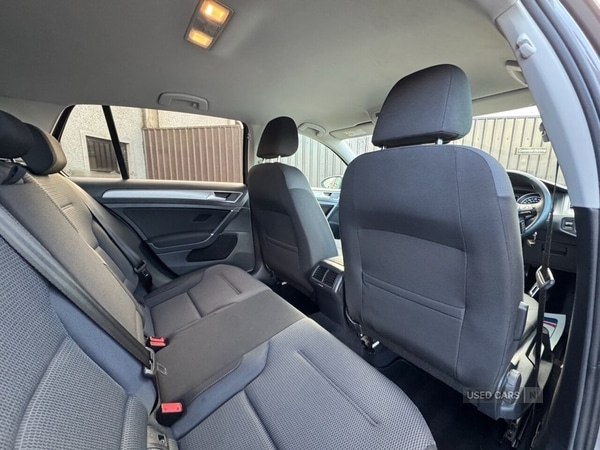 Used Volkswagen Golf 2017 for sale - 76359569: Photo 11