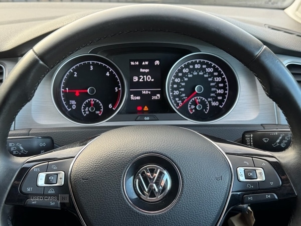 Used Volkswagen Golf 2017 for sale - 76359569: Photo 12