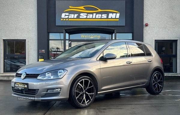 Used Volkswagen Golf 2017 for sale - 76359569: Photo 2