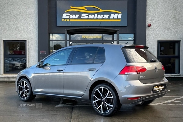 Used Volkswagen Golf 2017 for sale - 76359569: Photo 4