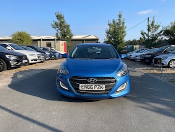 Used Hyundai i30 2016 for sale - 79211823: Photo