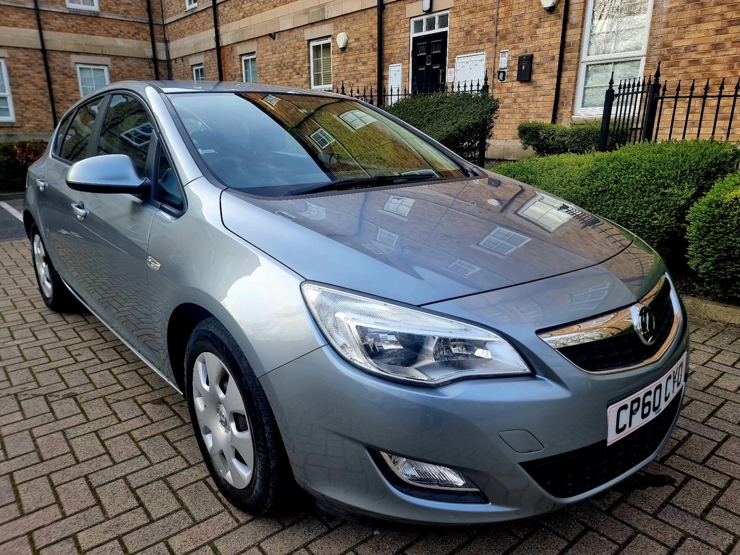 Used Vauxhall Astra 2010 for sale - 78057244: Photo 10