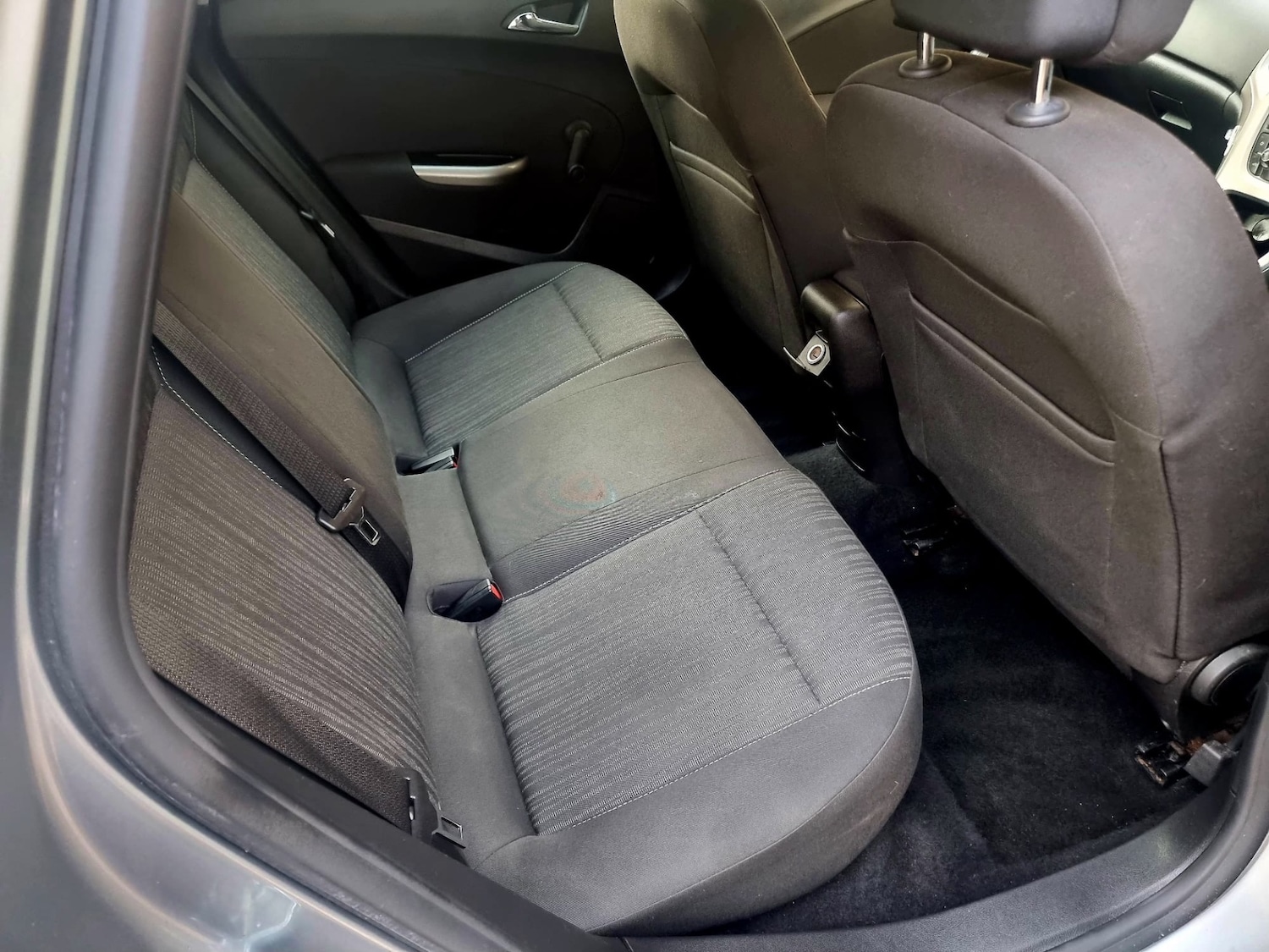 Used Vauxhall Astra 2010 for sale - 78057244: Photo 13